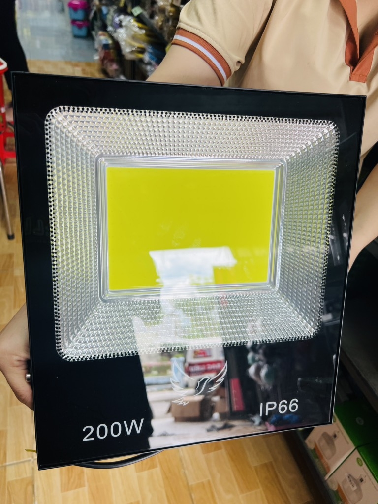 ĐÈN PHA SIÊU SÁNG 200W MẶT KÍNH CHỐNG NƯỚC (20)