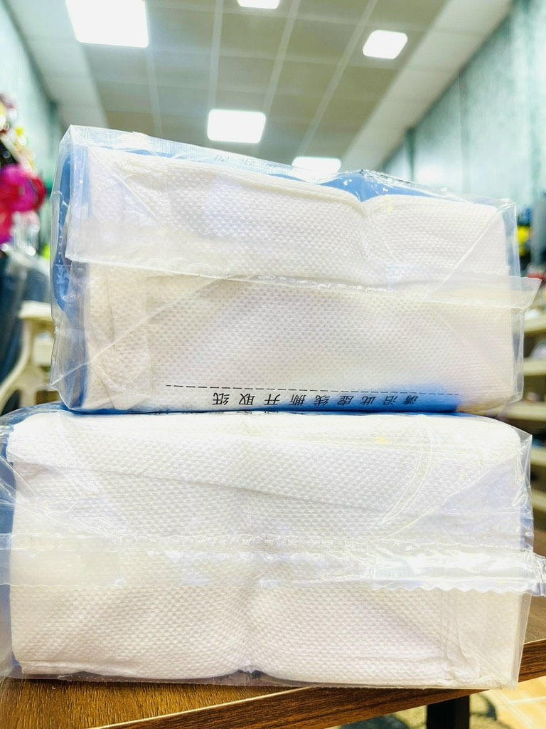 GIẤY RÚT 1280 TỜ MẪU HOA MẶT TRỜI XANH NỘI ĐỊA (3)