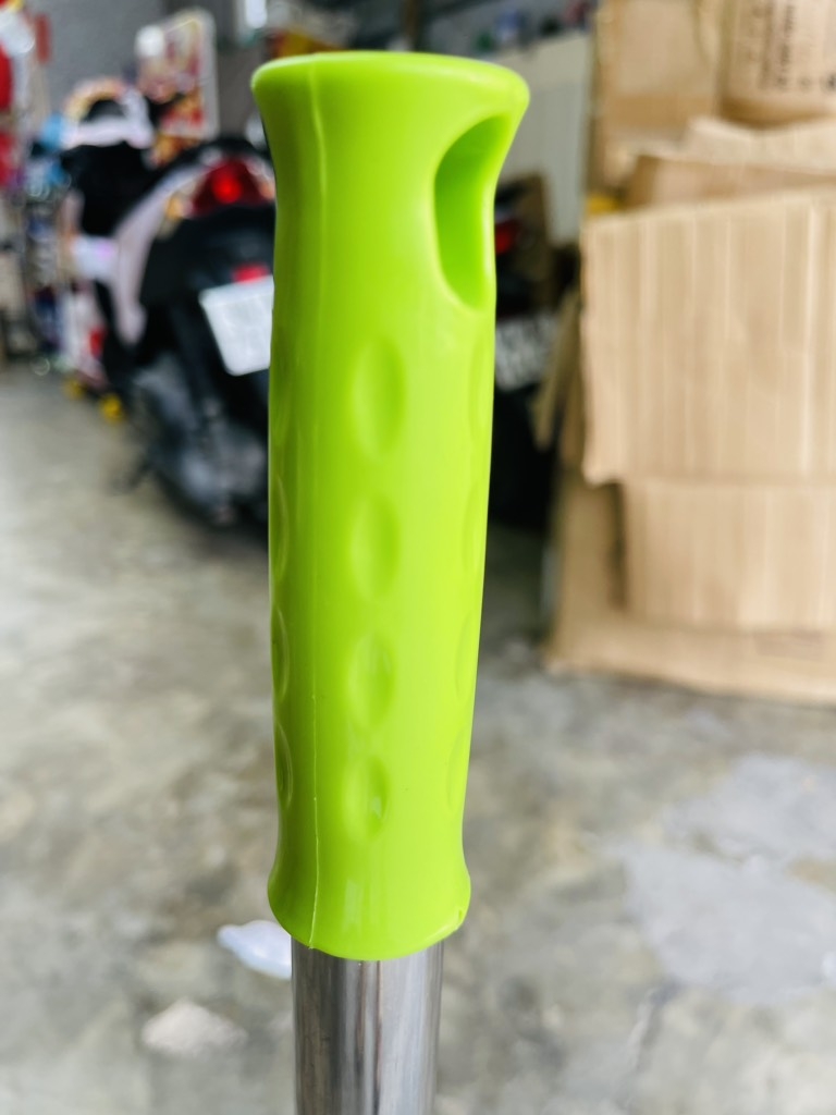 ĐỒ XÚC RÁC BẰNG TÔN MẪU CAO 80cm (3)