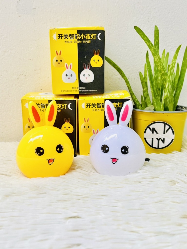ĐÈN NGỦ HÌNH THỎ KUTE TỰ ĐỘNG SÁNG TẮT (2)