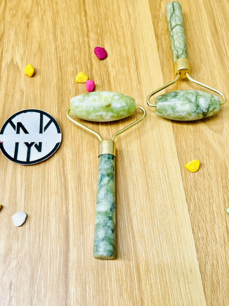 Con Lăn Bằng Đá Cẩm Thạch Massa Trị Liệu Da (1) '