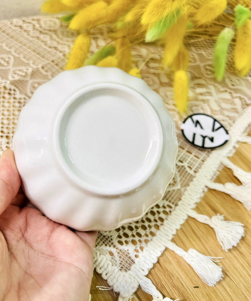 CHÉN ĐỰNG NƯỚC CHẤM HOẠ TIẾT NHẬT BẢN