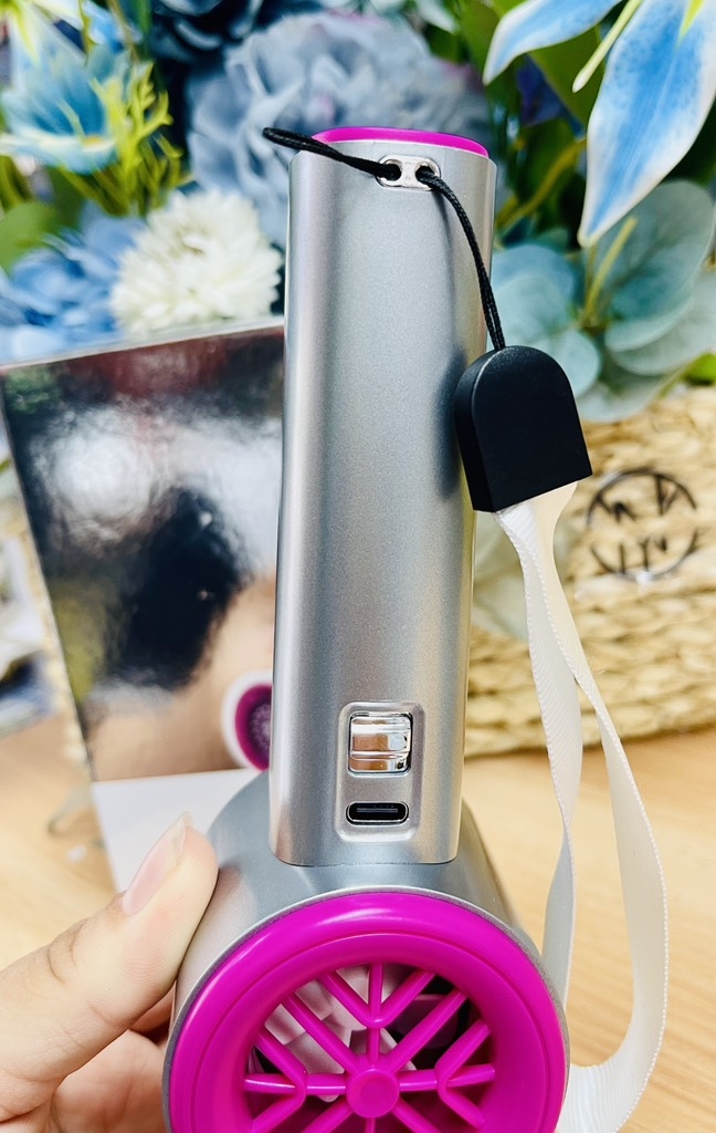 QUẠT TÍCH ĐIỆN S001 PIN 4000mah Led HIỂN THỊ % (14)