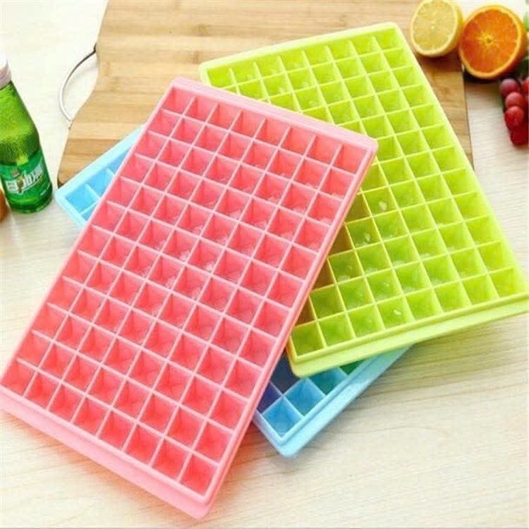 Khay Làm Đá Làm Thạch 96 ô Bằng Nhựa (2)