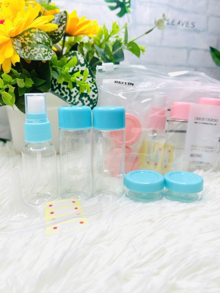 BỘ CHIẾT MỸ PHẨM 5 MÓN (2)