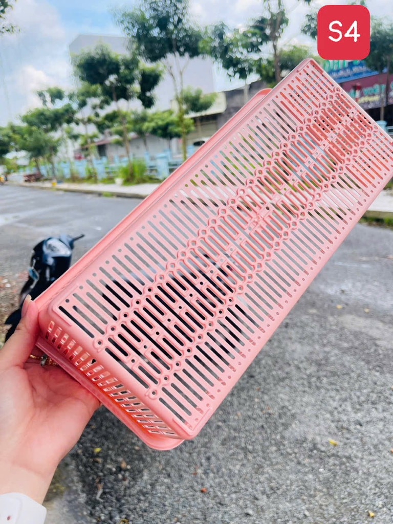 RỔ NHỰA DÀI HÀNG CTY 35x16cm (1)