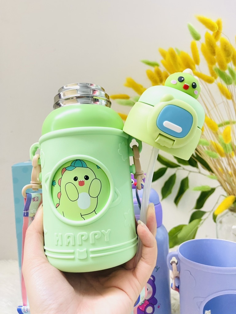 Bình nước giữ nhiệt có dây đeo chéo cực dễ thương 520ml (10) '