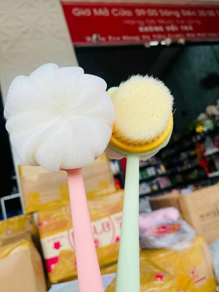 Cây Cọ Tắm Chà Lưng Tạo Bọt 2 Đầu (2)