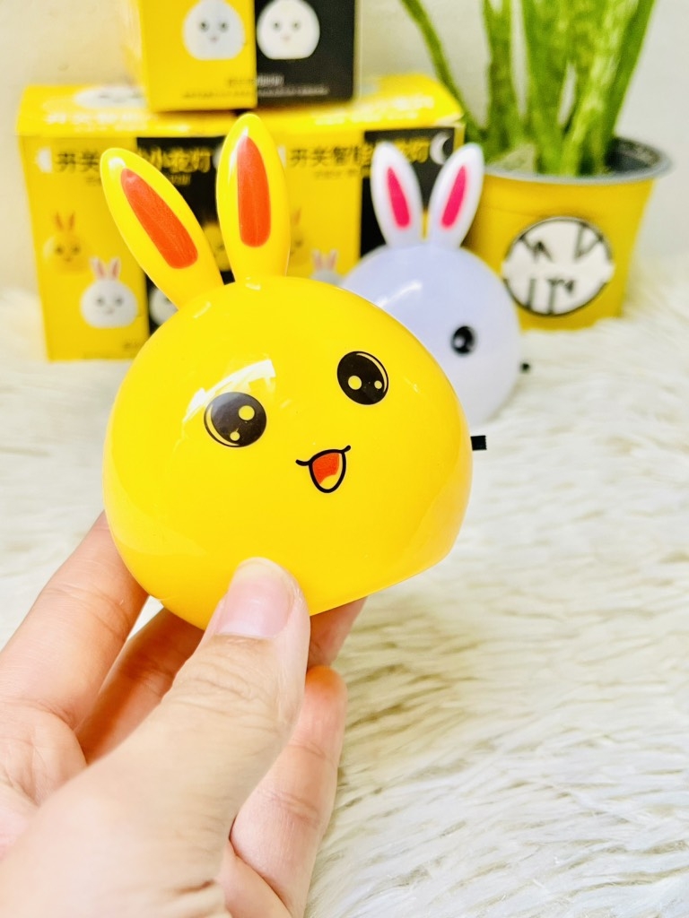 ĐÈN NGỦ HÌNH THỎ KUTE TỰ ĐỘNG SÁNG TẮT (2)