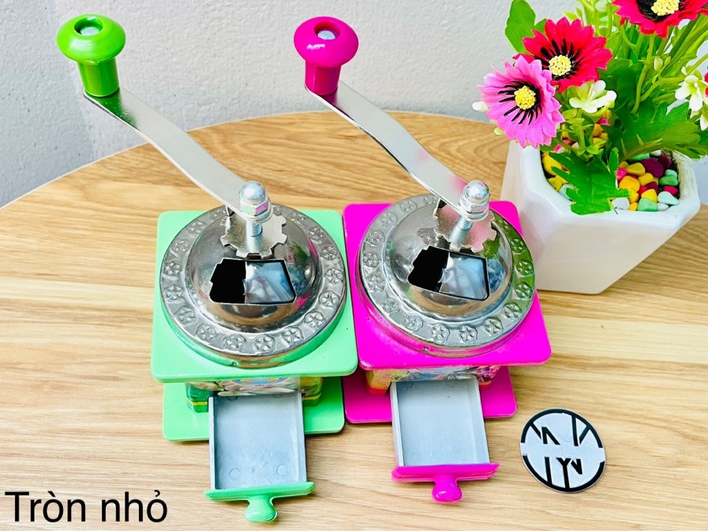 CỐI XAY TIÊU BẰNG GỖ QUAY TAY MẪU (TRÒN NHỎ), HÀNG CTY XỊN (2)