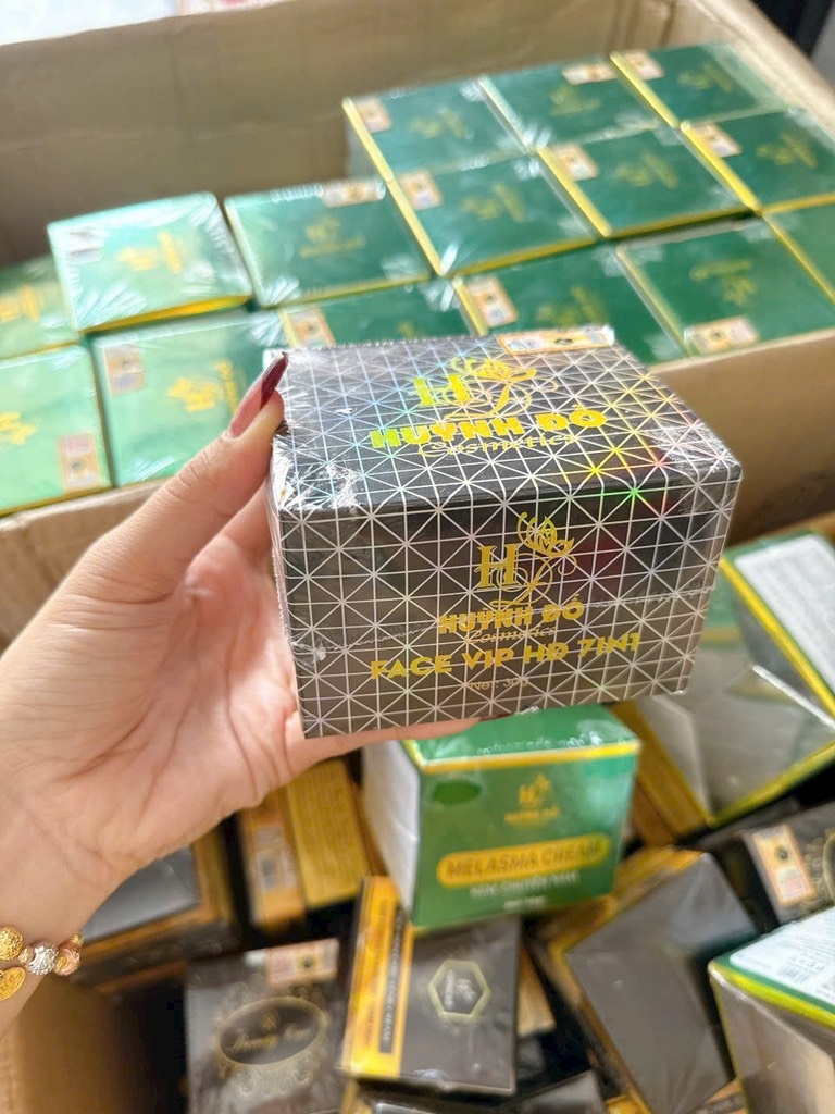 KEM FACE VIP 7in1 TRẮNG DA HUỲNH ĐỖ C.HÃNG LẺ CTY 190K (15) '
