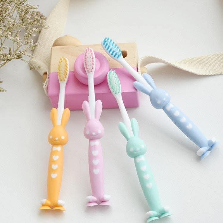 Sét 4 Cây Bàn Chải Đánh Răng Cho Bé Hình Thú (2)