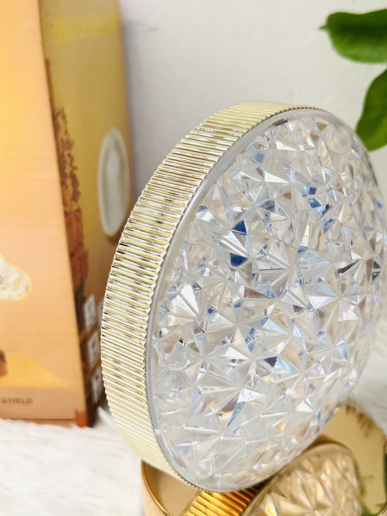 Đèn Pha Lê Trang Trí Decor Hình Ngồi Sao (12)