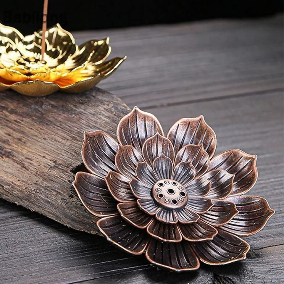 Lư hương đốt nhang hình hoa sen 3 tầng (1)