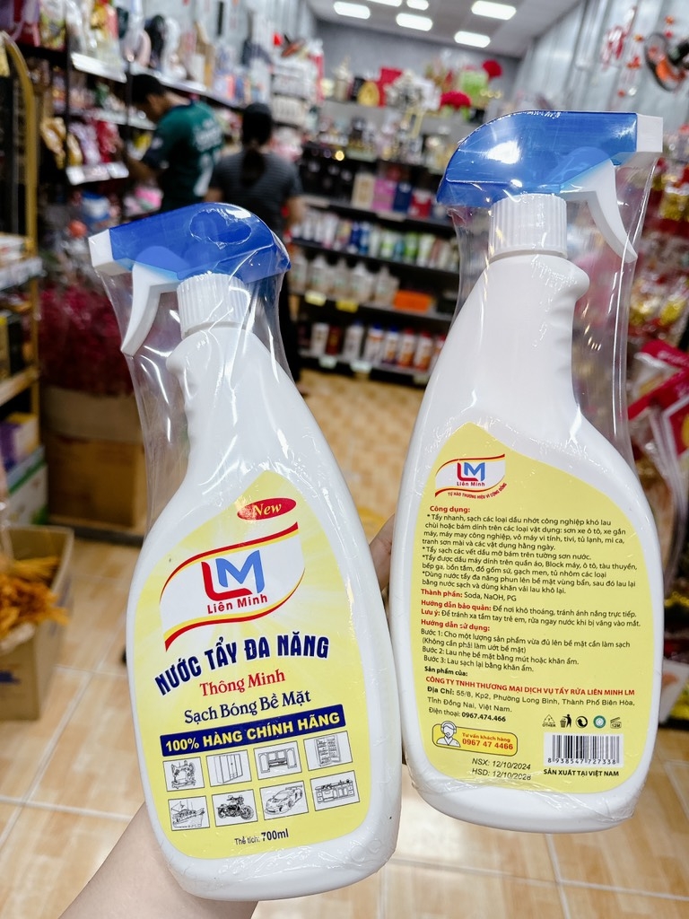 CHAI XỊT TẨY ĐA NĂNG CTY LIÊN MINH 700ml