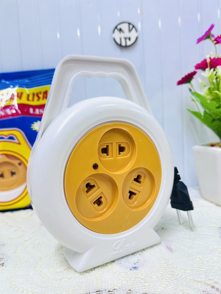Ổ Cắm Điện Tròn 8 Mét Loại Quấn Tròn (6)