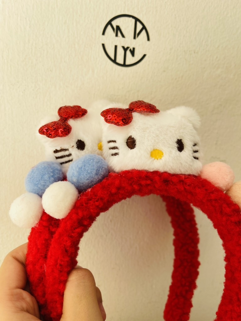 CÀI BỜM TÓC KITY ĐỎ CỤC BÔNG (3)