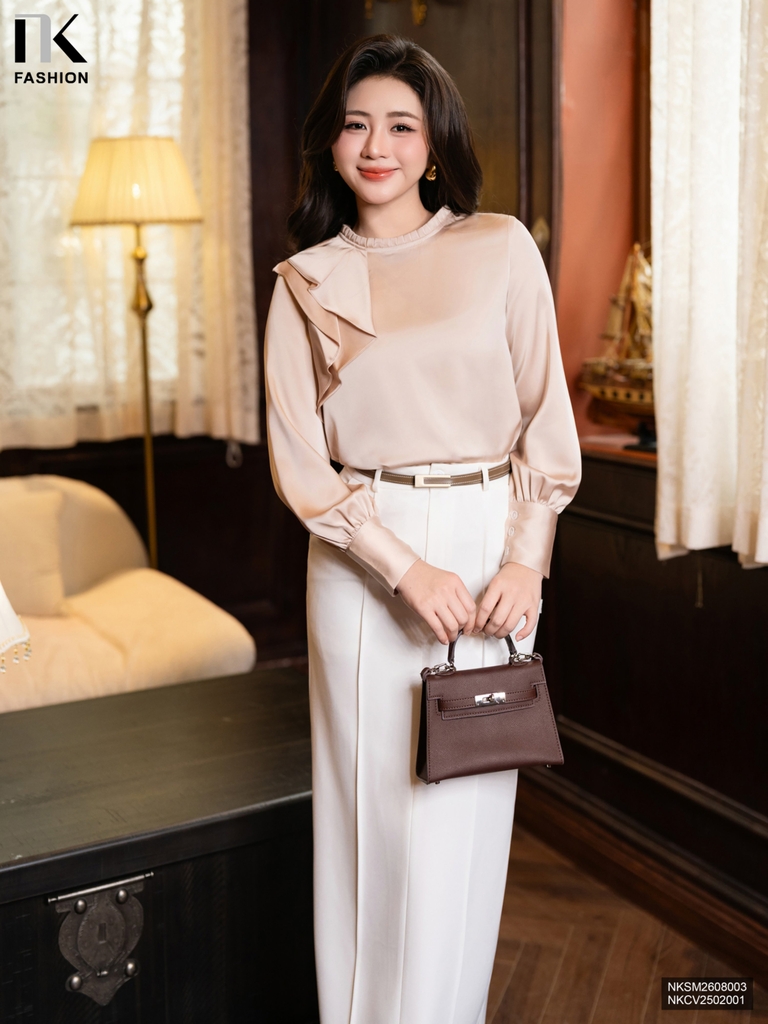 Sơ mi lụa kim cương bèo cổ NKSM2608003 (Áo rời - Không kèm CV/QU/PK)