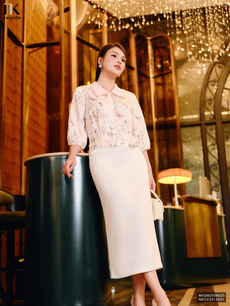 Sơ mi hoa phối cổ hoa gấu kiểu cách mới NKSM2506025