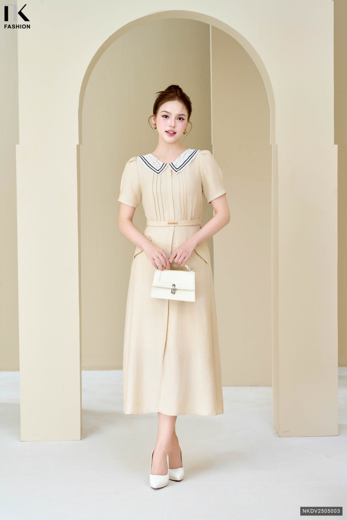 Đầm cổ ren nhún eo điệu đà NKDV2505003