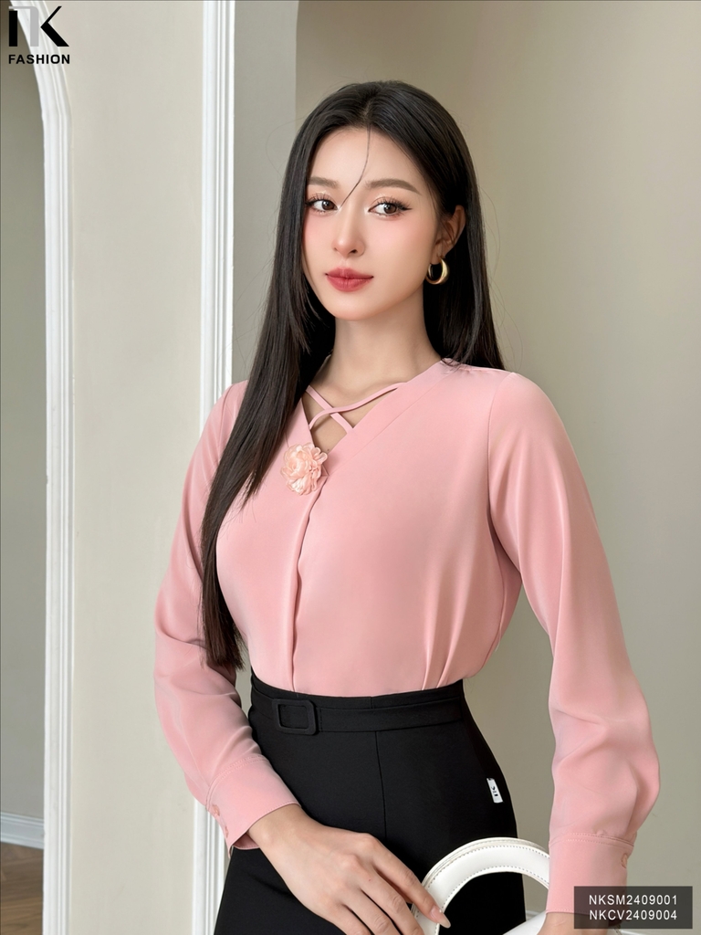 Sơ Mi Cổ V Hoa Cổ Nk Fashion Thời Trang Công Sở Trẻ Trung, Basic, Thanh Lịch NKSM2409001