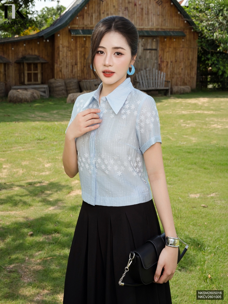 Sơ mi croptop cổ đức hoa mát lịm, nhẹ nhàng, thoải mái NKSM2605016