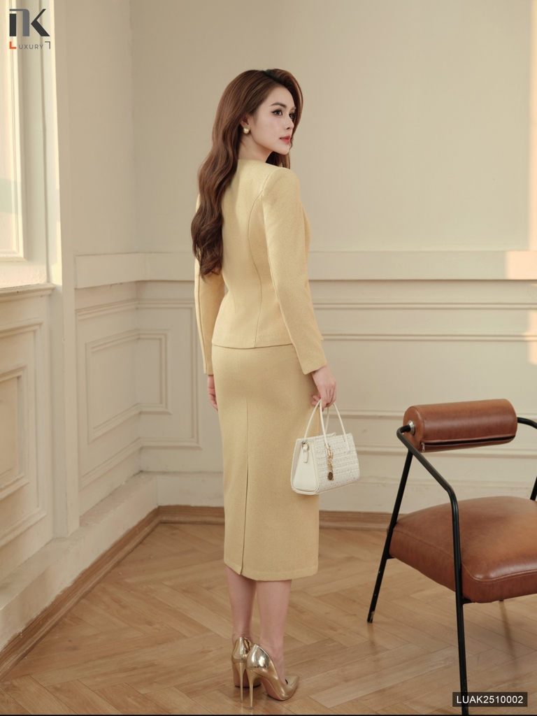 Áo khoác dạ Luna siêu sang mà vẫn ấm áp LUAK2510002