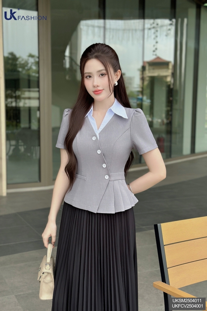 Sơ mi phối cổ vạt chéo xếp UKSM2504011
