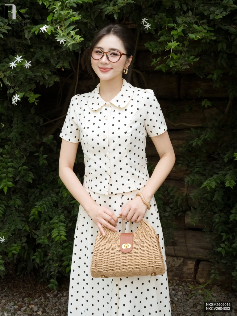 Sơ mi cổ sen chấm bi dịu dàng, ghép set điệu NKSM2605015