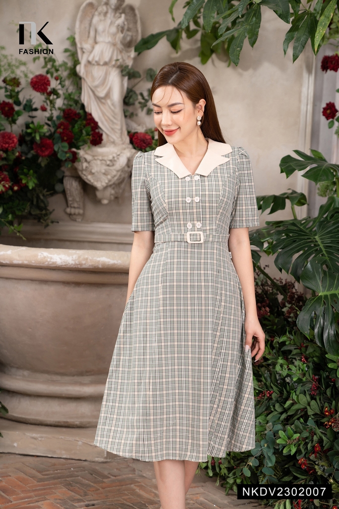 Đầm Kẻ Đai Bọc Phối Nữ Tính NKDV2302007