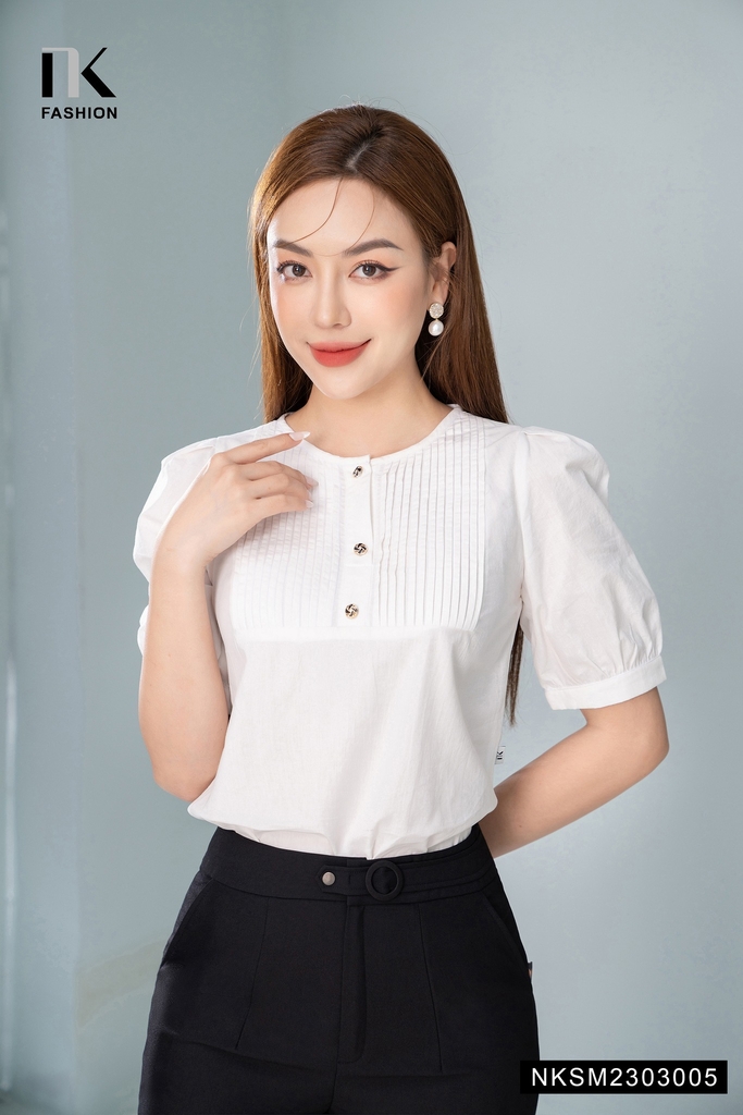 Áo Sơ Mi Cộc Tay Cổ Xếp 3 Cúc NKSM2303005