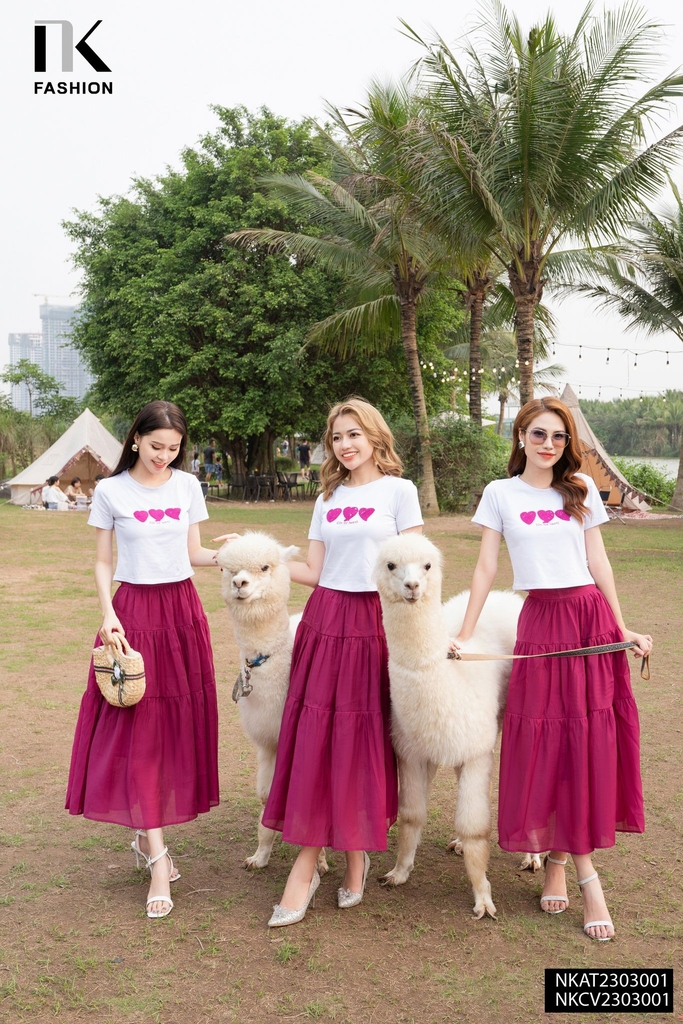 Áo Thun Croptop Ôm Suông Thêu Trái Tim NK - Fashion NKAT2303001