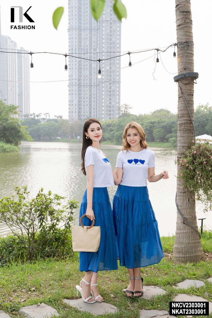 Áo Thun Croptop Ôm Suông Thêu Trái Tim NK - Fashion NKAT2303001