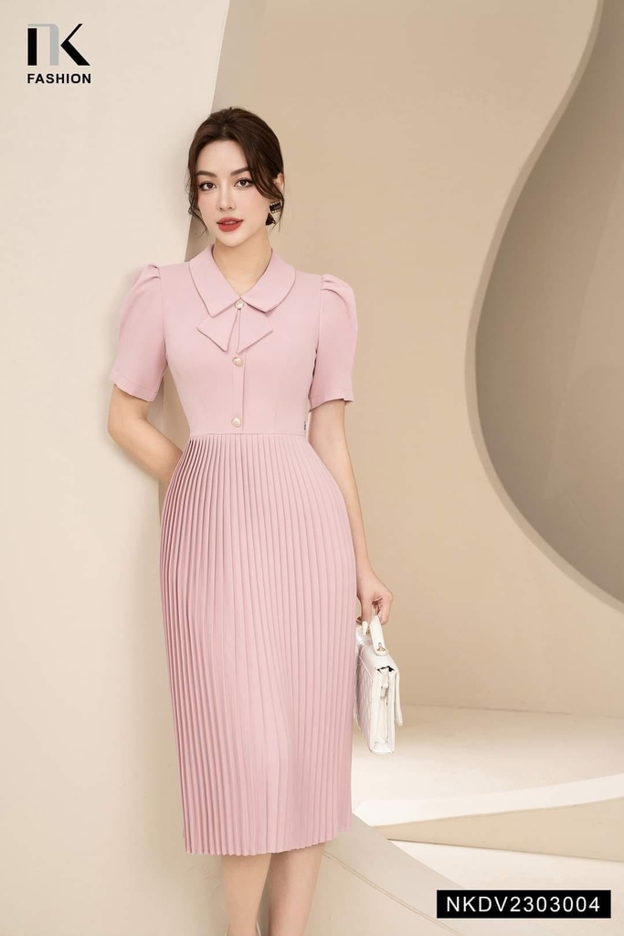 Đầm Dập Ly Cổ Sen Vạt Thương Hiệu NK - Fashion NKDV2303004