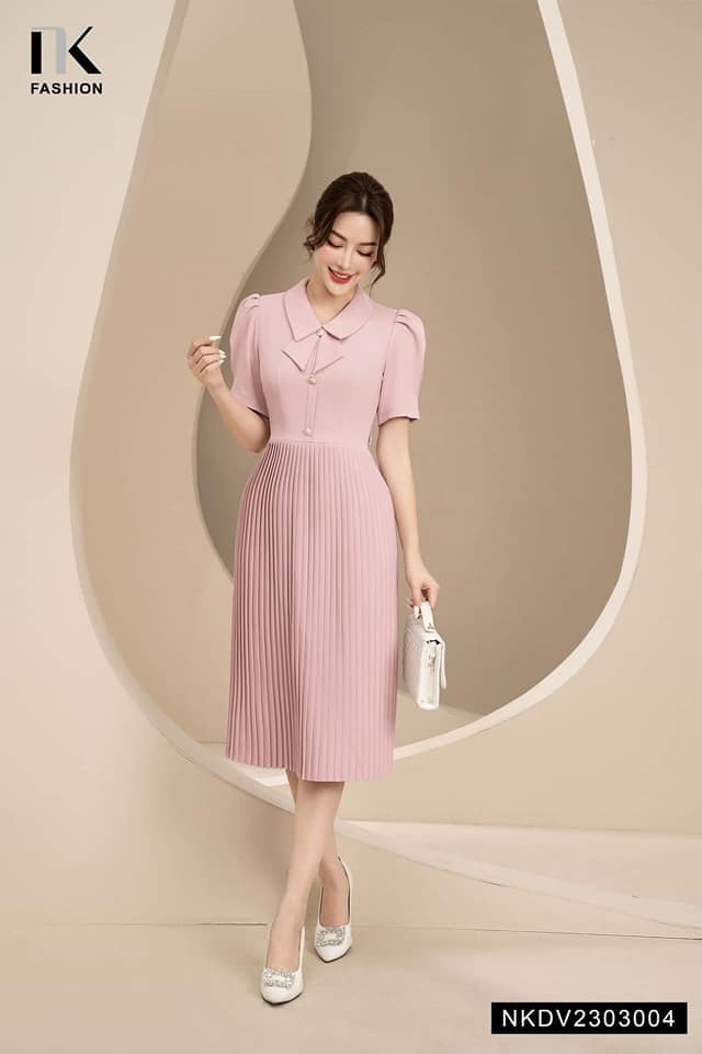 Đầm Dập Ly Cổ Sen Vạt Thương Hiệu NK - Fashion NKDV2303004