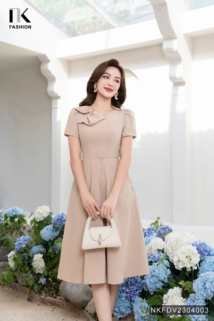Đầm Xòe Nơ Cổ Đai Eo Thương Hiệu NK - Fashion NKFDV2304003