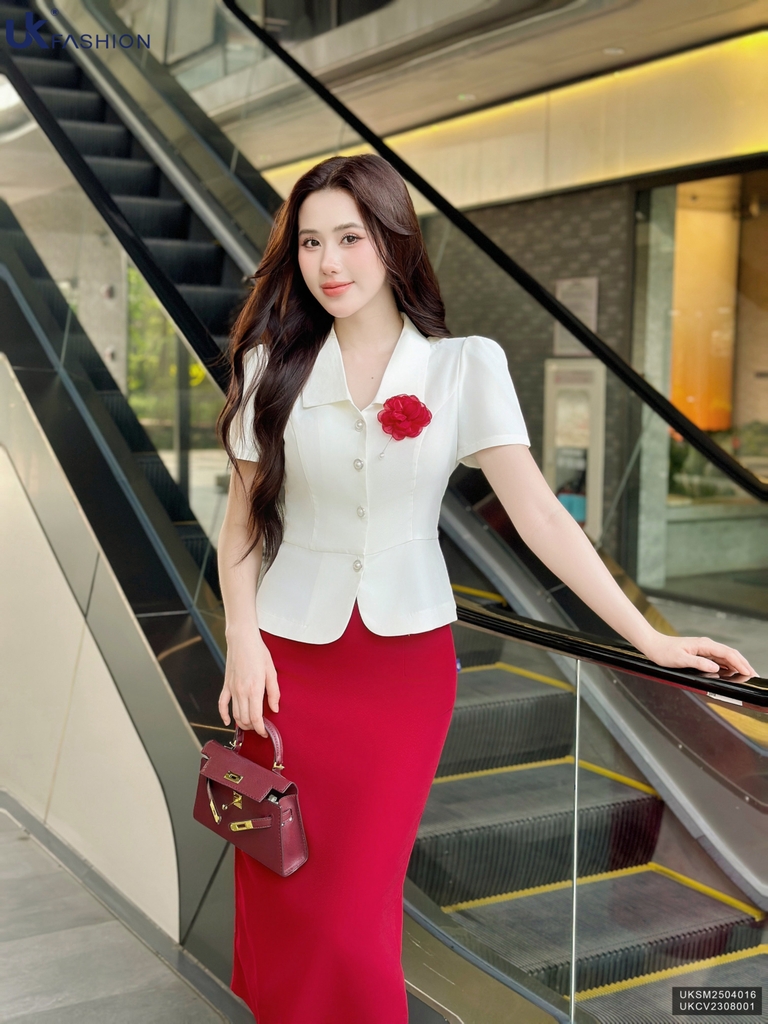 Sơ mi peplum cổ nhăn vạt trơn, dễ mặc, che khuyết điểm tốt UKSM2504016