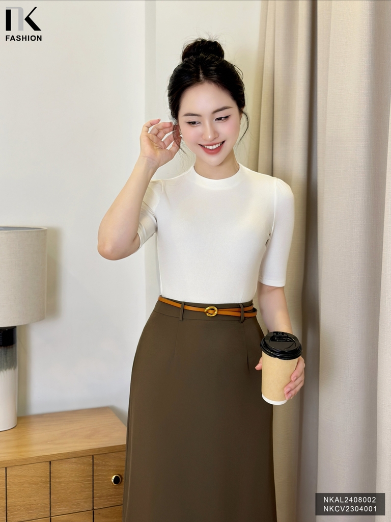 Áo len cổ tròn vai bồng tay lỡ gọn gàng, mềm mịn, NKAL2408002