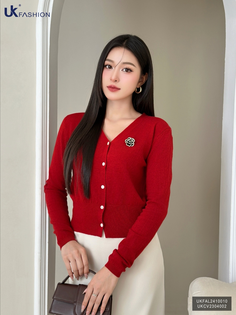 Áo Len Cúc Nẹp UK Fashion Công Sở Nữ Thanh Lịch, Nữ Tính Vải Mềm Mịn UKFAL2410010