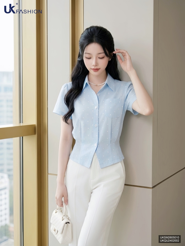 Sơ mi chấm bi cổ đức súp eo UKSM2605010 ( Áo rời ko kèm QU/CV/PK )