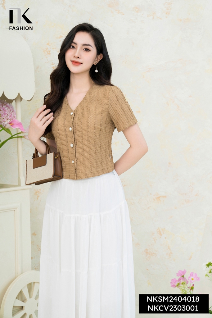 Sơ mi dệt sóng cổ V NK Fashion NKSM2404018 siêu sang xịn, cách điệu, thời trang
