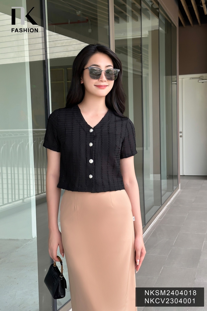 Sơ mi dệt sóng cổ V NK Fashion NKSM2404018 siêu sang xịn, cách điệu, thời trang