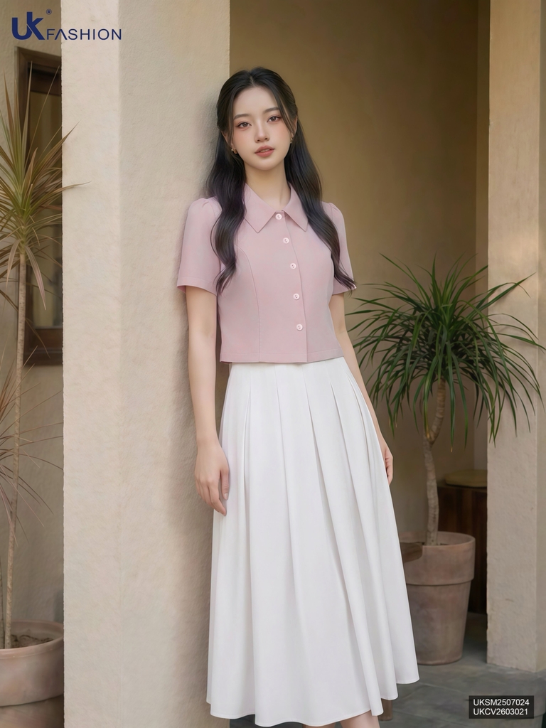 Sơ mi cổ sen ôm vừa gọn gàng UKSM2507024