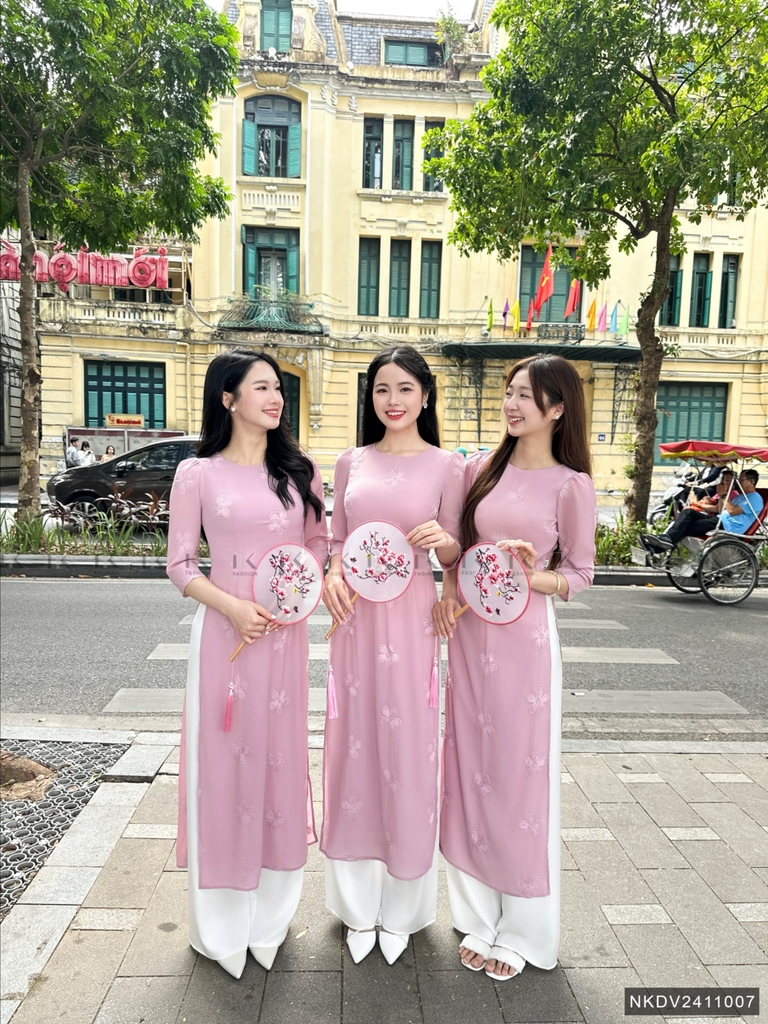Áo dài hoa dệt nổi, đẹp, chất liệu cao cấp, kiểu dáng thanh lịch NKDV2411007 ( ko kèm quần + PK)