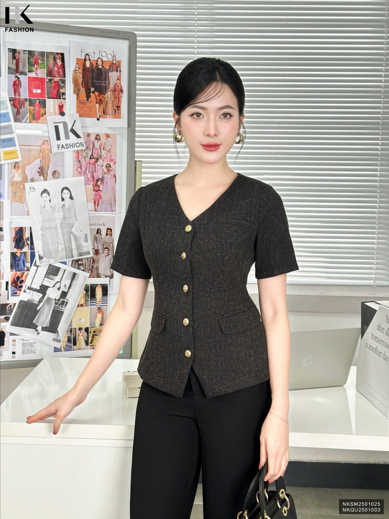 Áo Kí Giả Xước 2 Nắp Túi Sang Trọng, Thanh Lịch Vải Mềm Mịn NKSM2501025 ( Ko kèm CV/PK/QU)