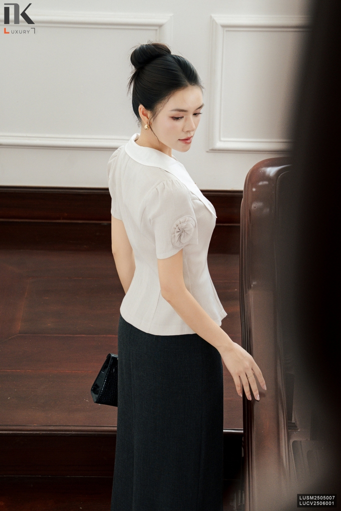 Sơ mi hoa tay phối cổ kiểu dáng mới cực xinh LUSM2505007