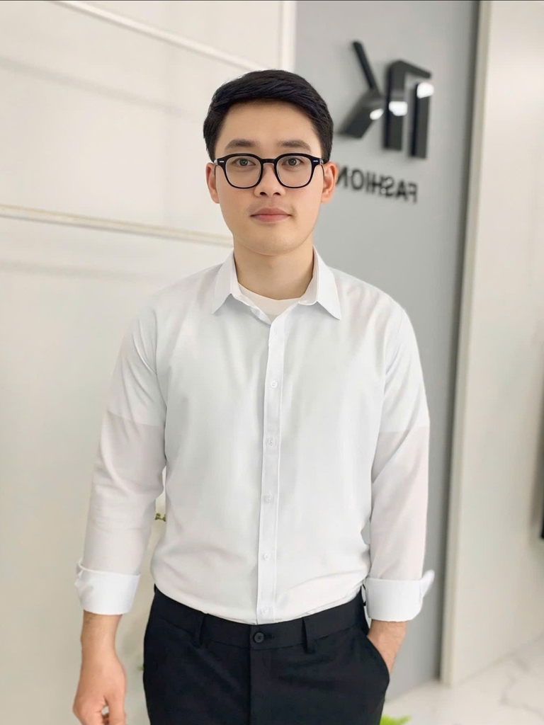 Sơ mi nam lịch sự, dễ phối đồ và ghép set đồng phục cùng áo nữ NKSM2501030
