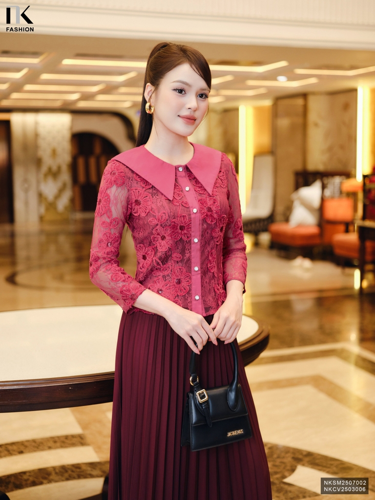 Sơ mi lá cổ phối ôm vừa kiểu cách NKSM2507002