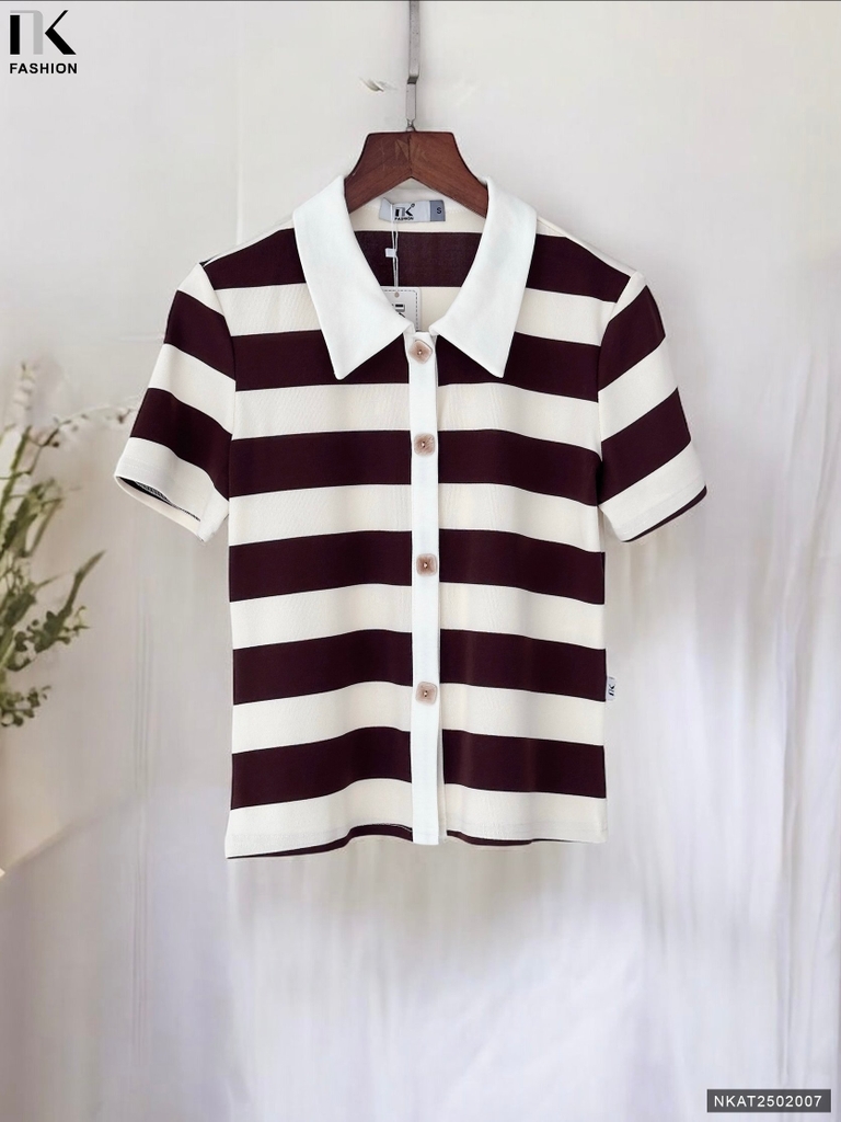 Áo thun kẻ to cúc nẹp kiểu dáng mới, trẻ trung, năng động NKAT2502007
