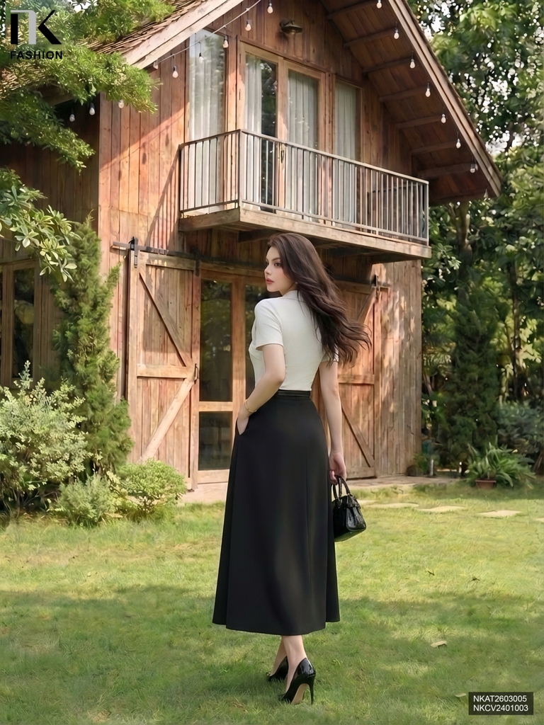 Áo thun mí cổ V xinh xắn NKAT2603005